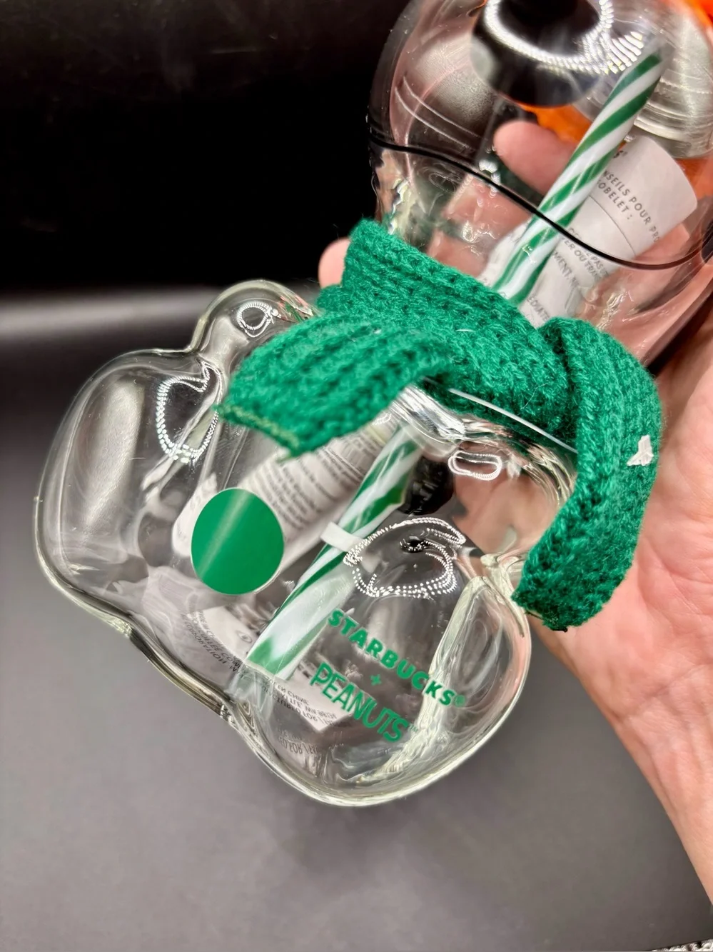Starbucks X Peanuts Snoopy Limited Edition Glass Straw Cup With stopper 20oz NEW